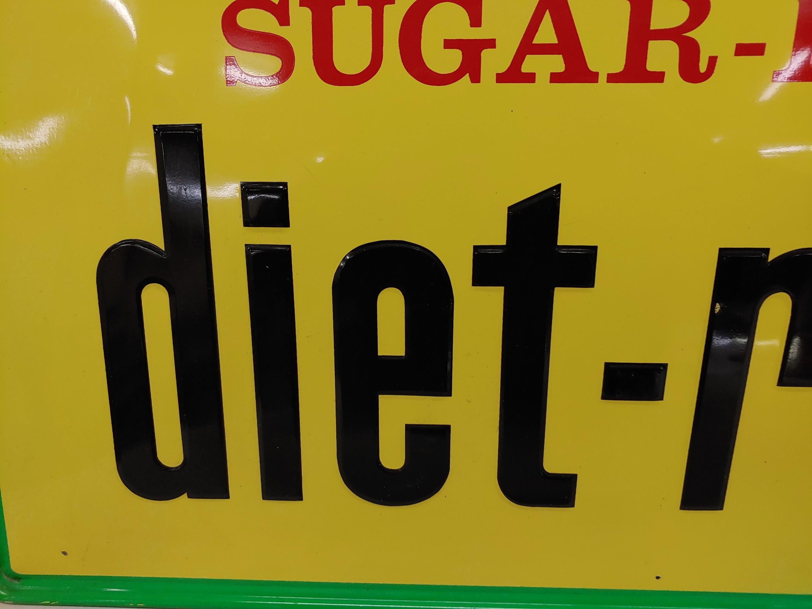 SST diet-rite embossed sign