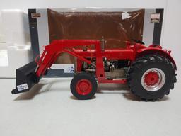 NIB Die Cast Expo Massey Ferguson 98