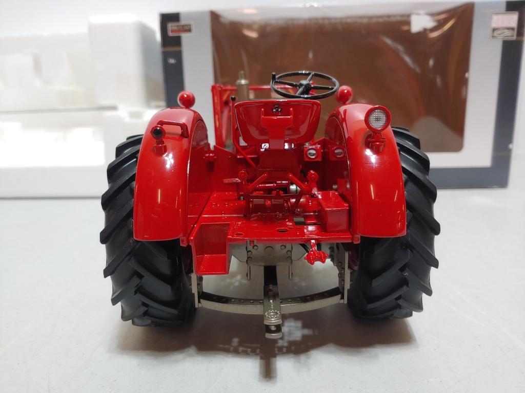 NIB Die Cast Expo Massey Ferguson 98