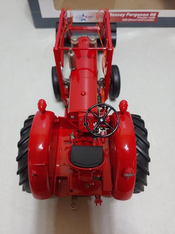 NIB Die Cast Expo Massey Ferguson 98