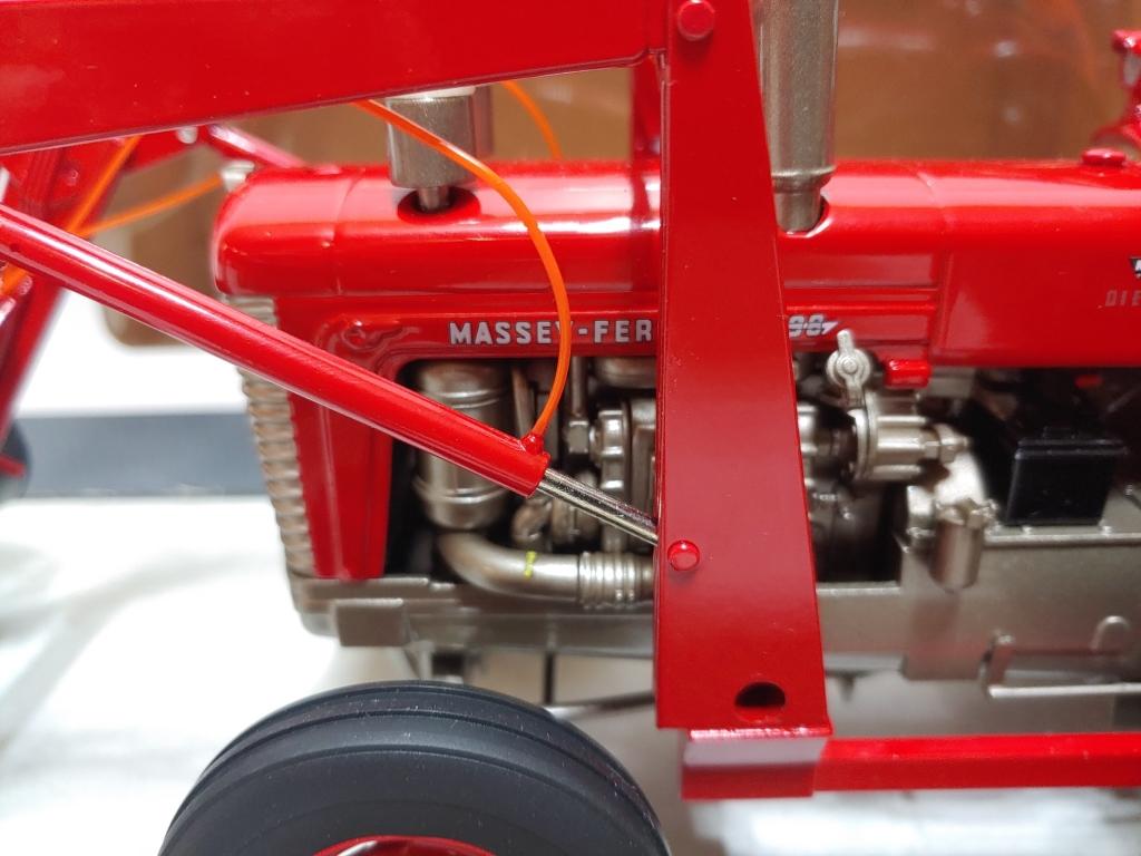 NIB Die Cast Expo Massey Ferguson 98