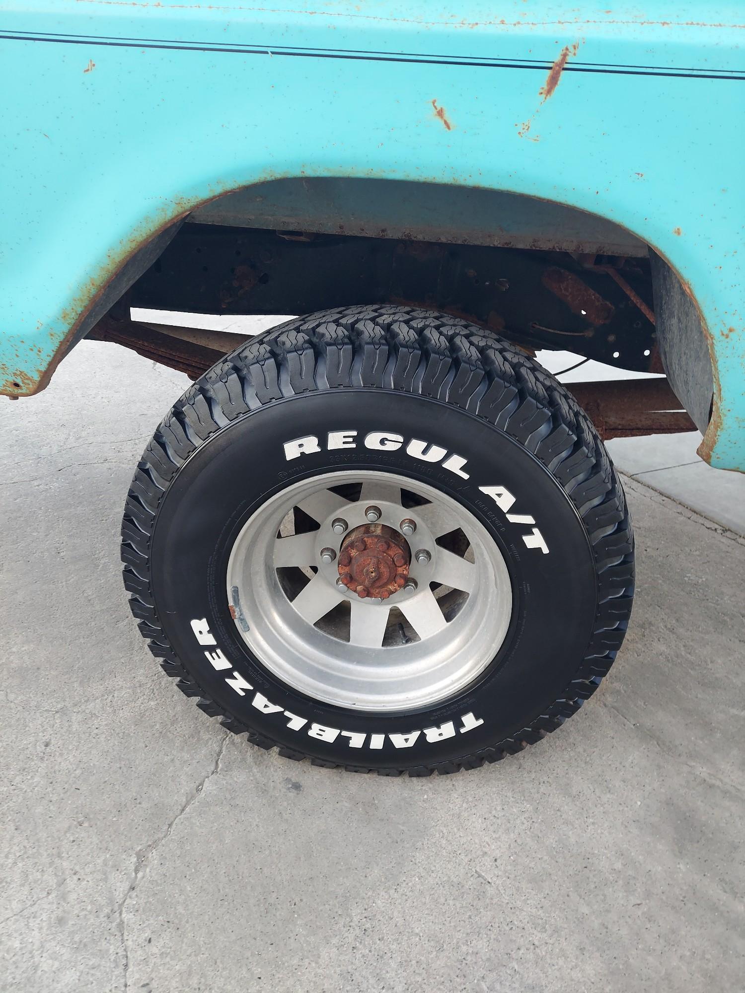 Ford F250 custom 4x4