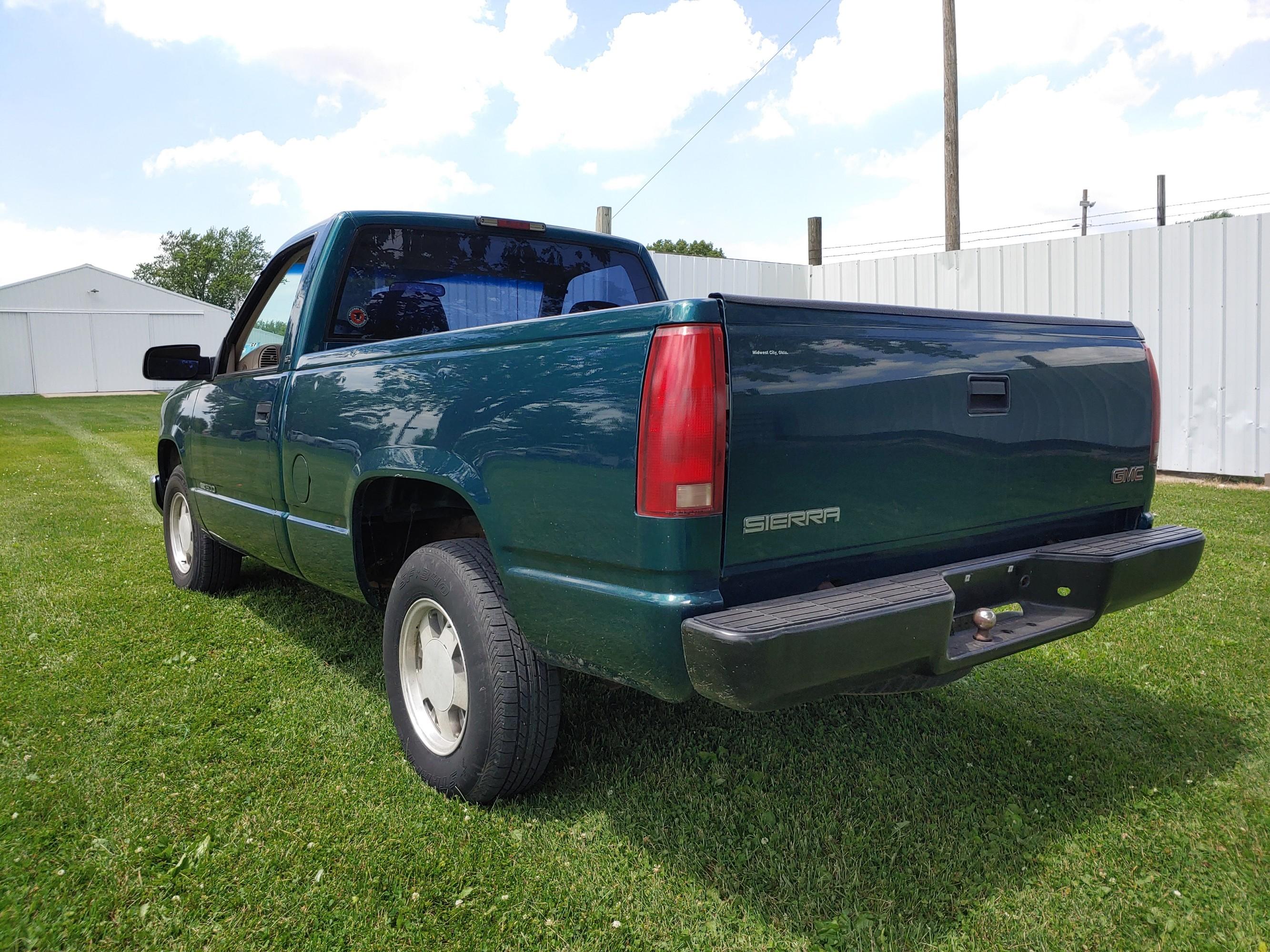 1998 GMC Short Box
