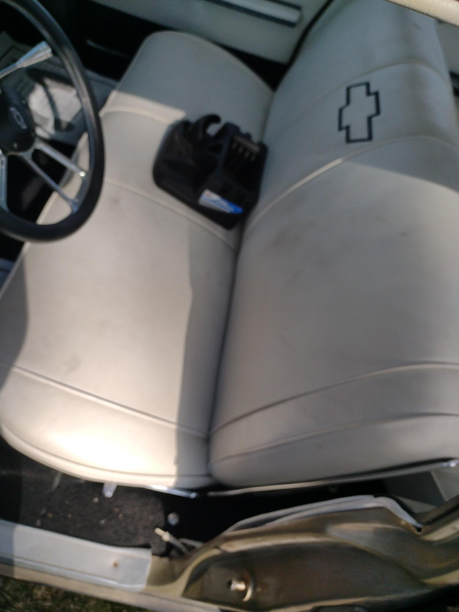 1966 CHEVROLET Impala