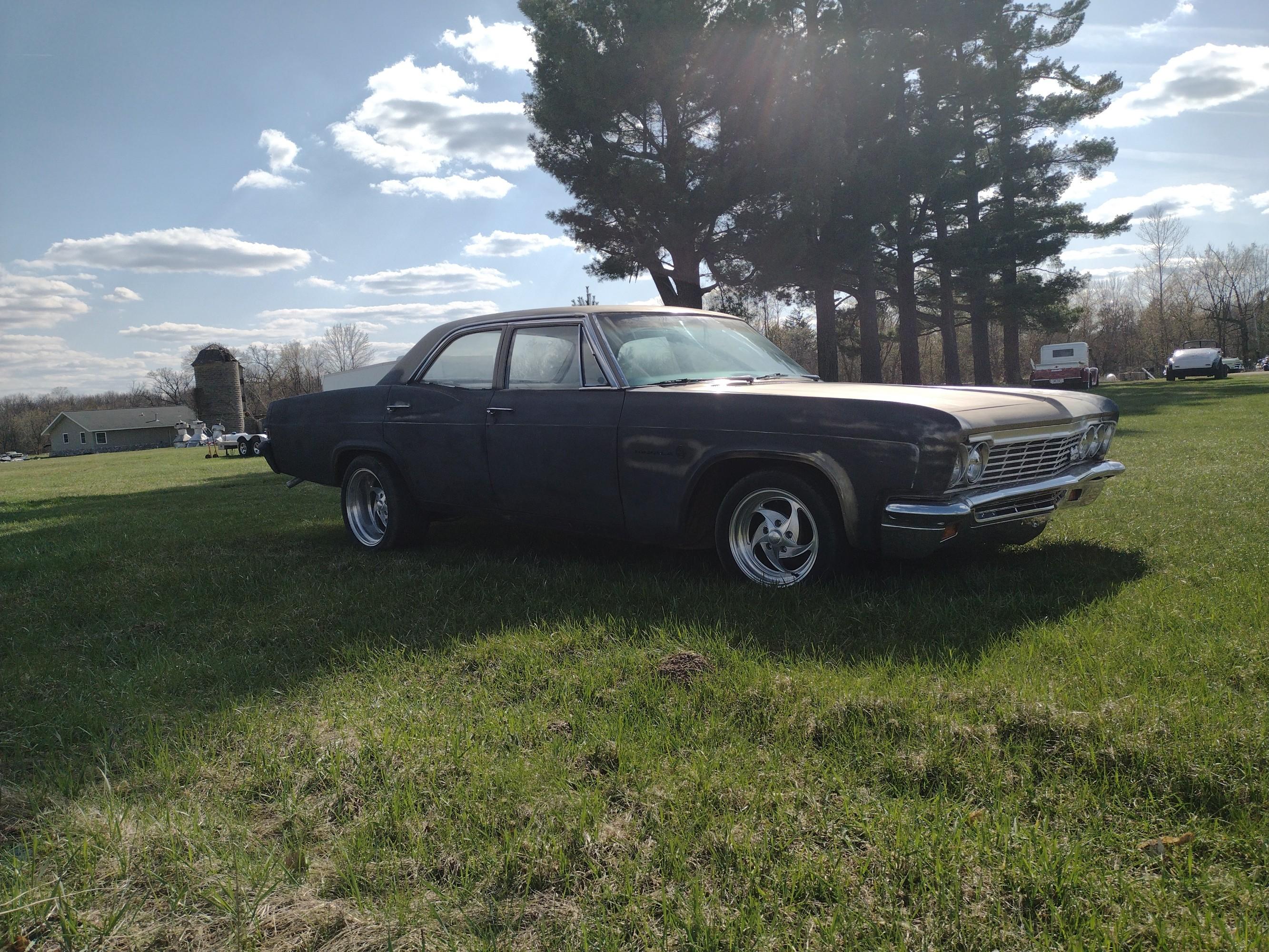 1966 CHEVROLET Impala