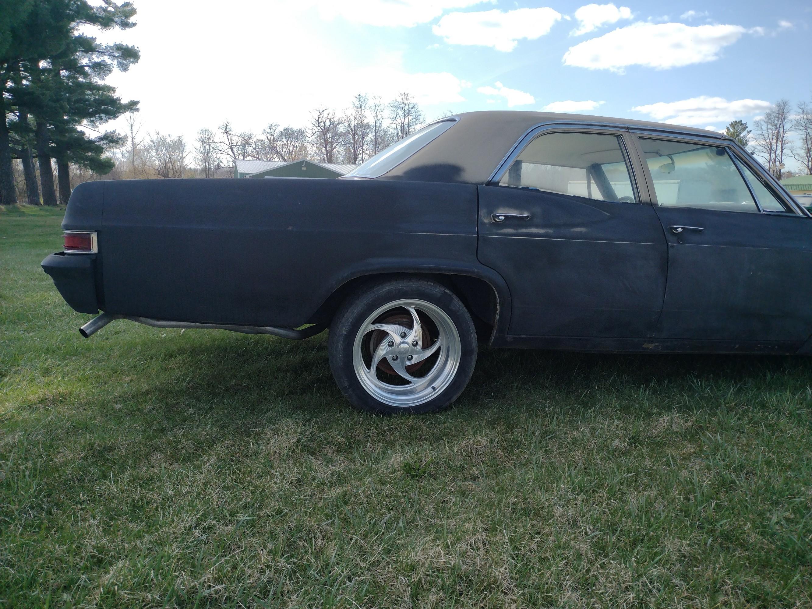 1966 CHEVROLET Impala