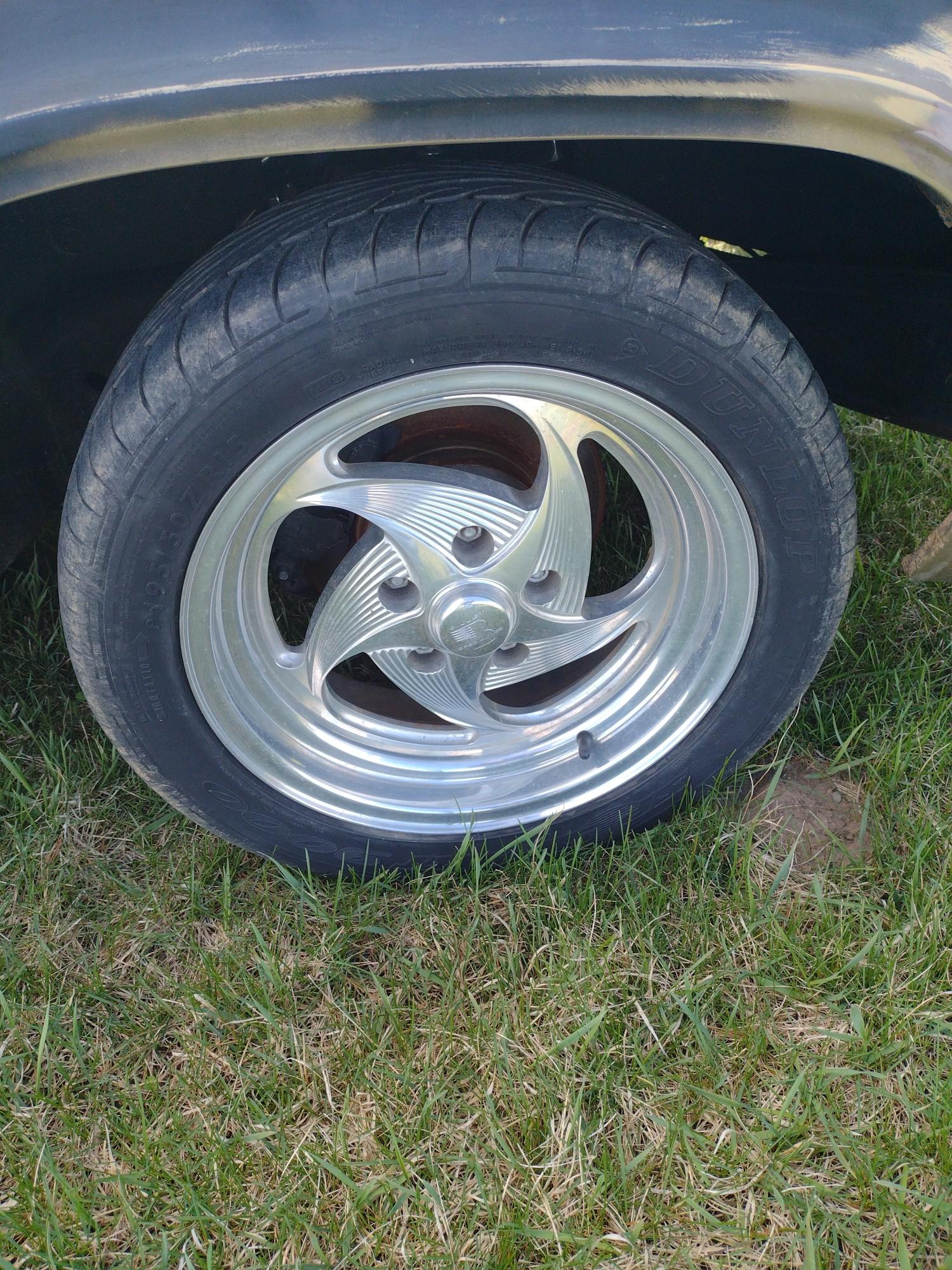 1966 CHEVROLET Impala