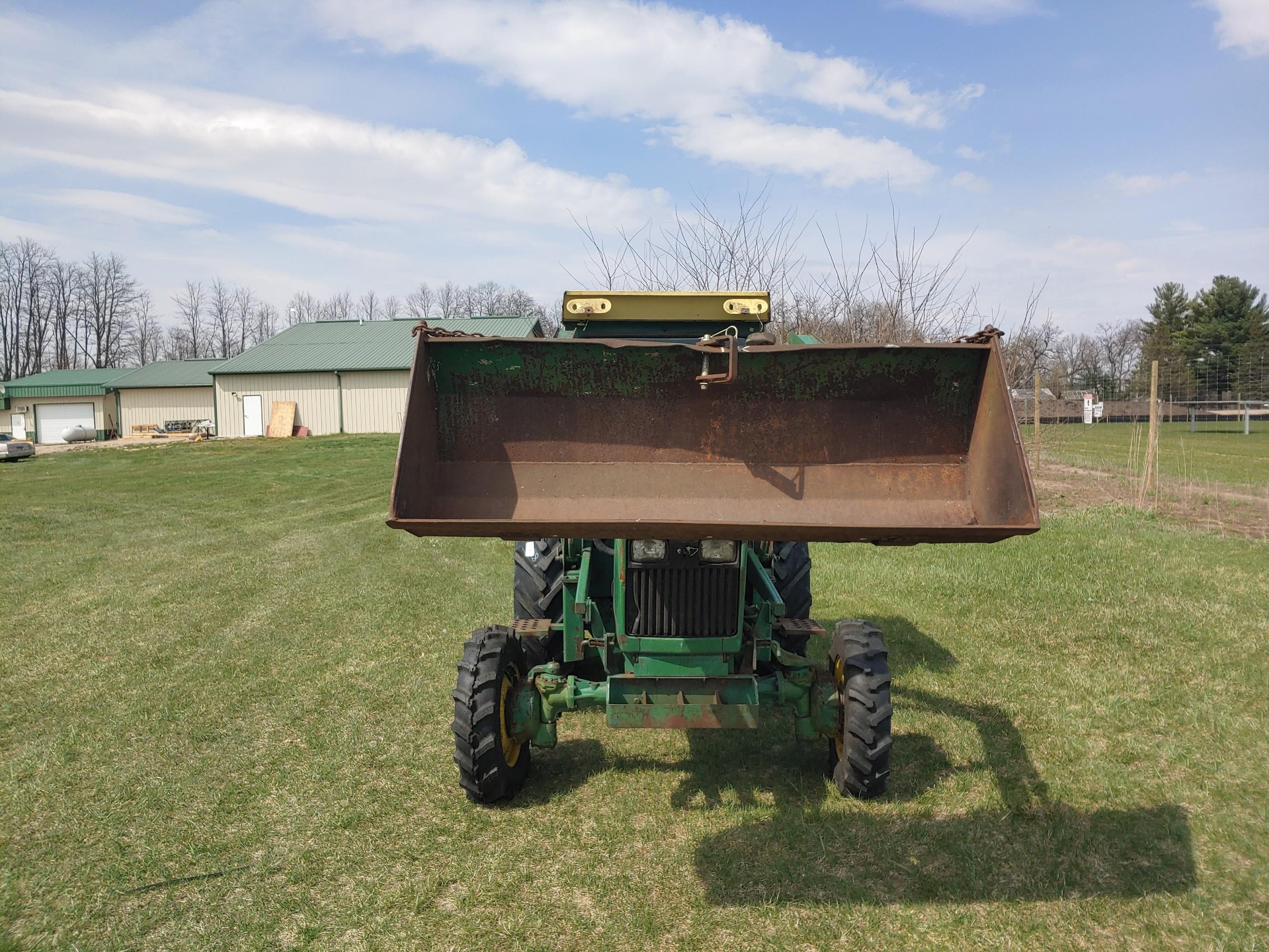 JD 1050 tractor
