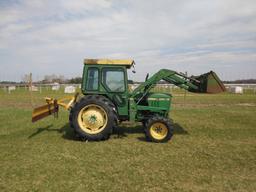 JD 1050 tractor