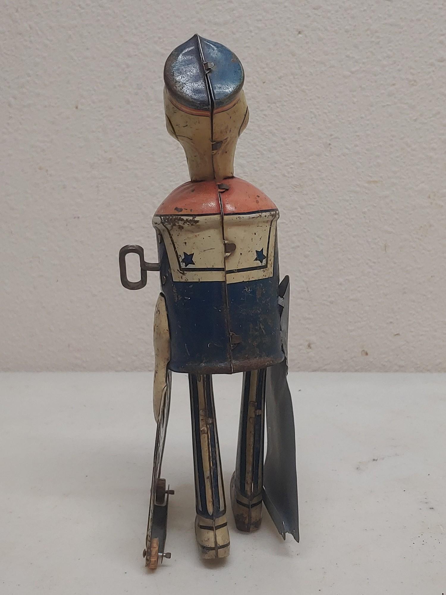 Popeye Wind-Up Tin Toy