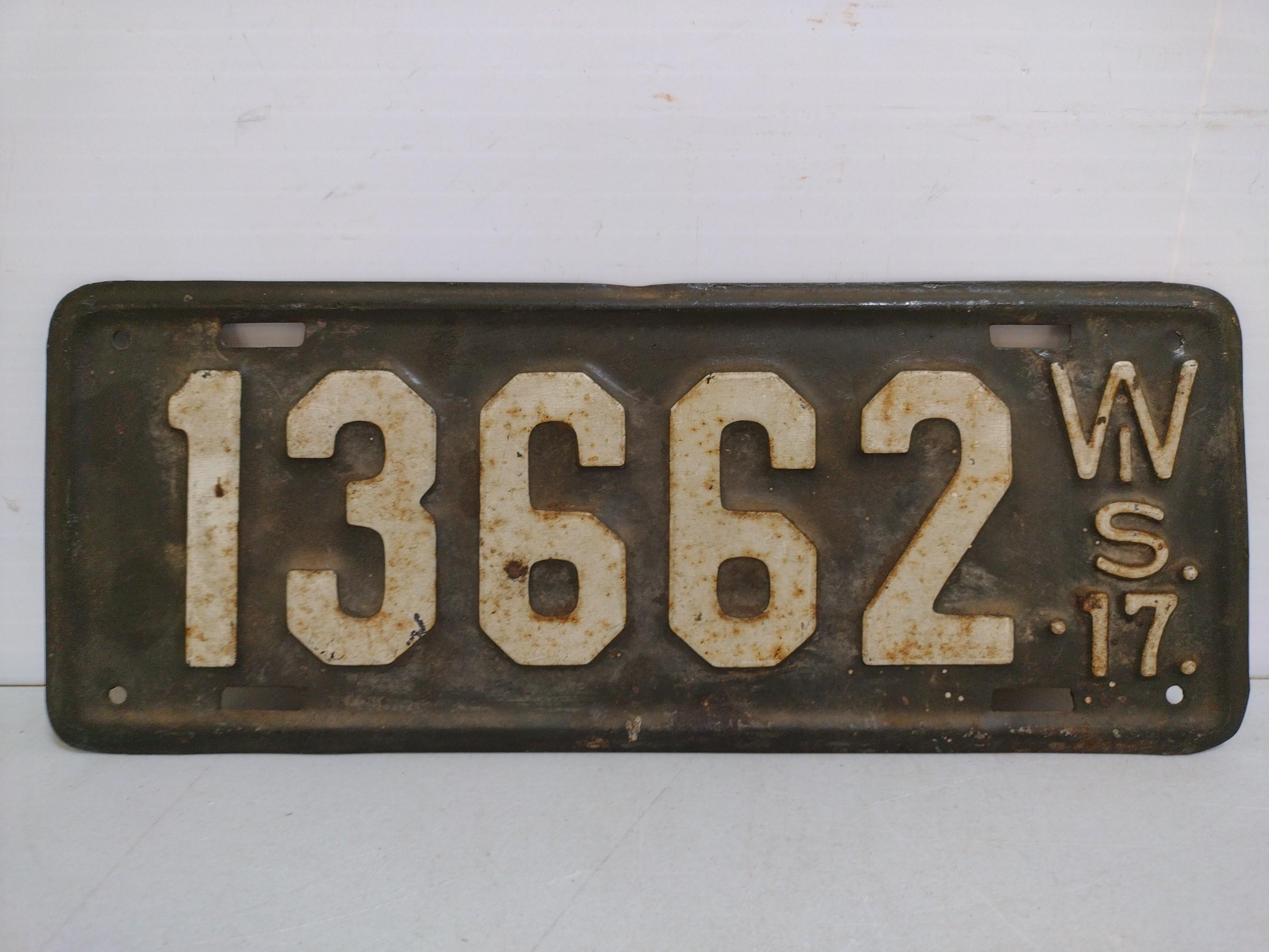 1917 Wisconsin License Plate Pair