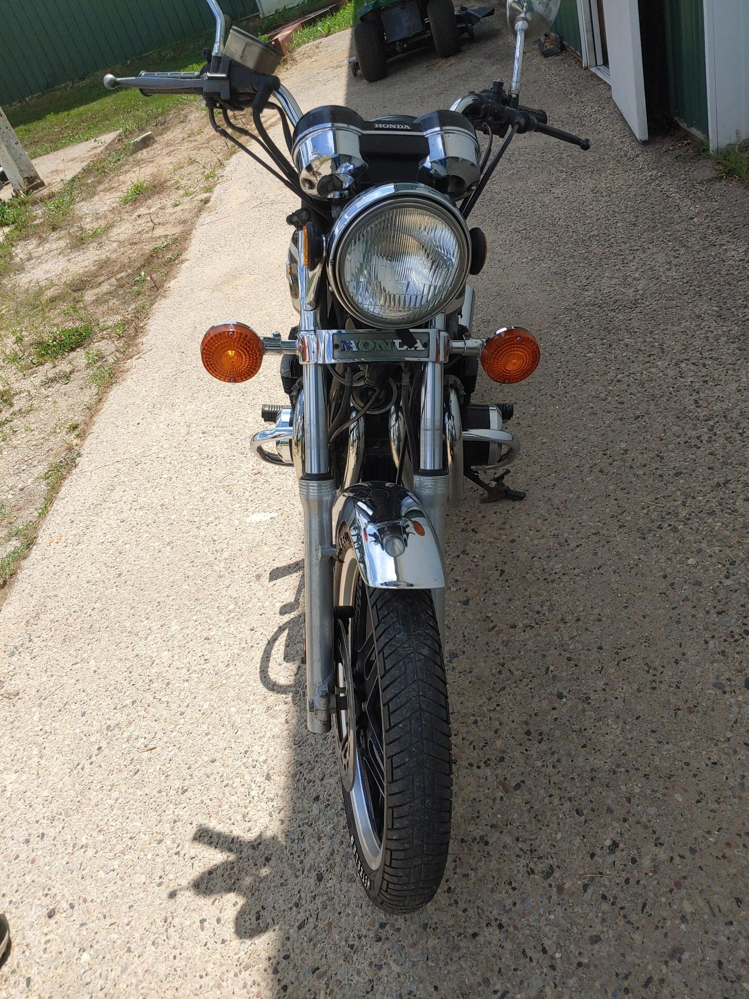 1982 HONDA Nighthawk CB650