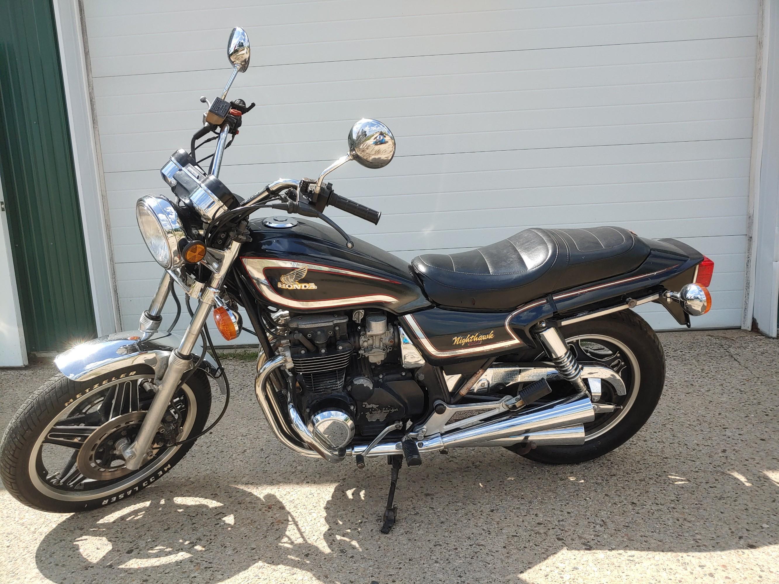1982 HONDA Nighthawk CB650