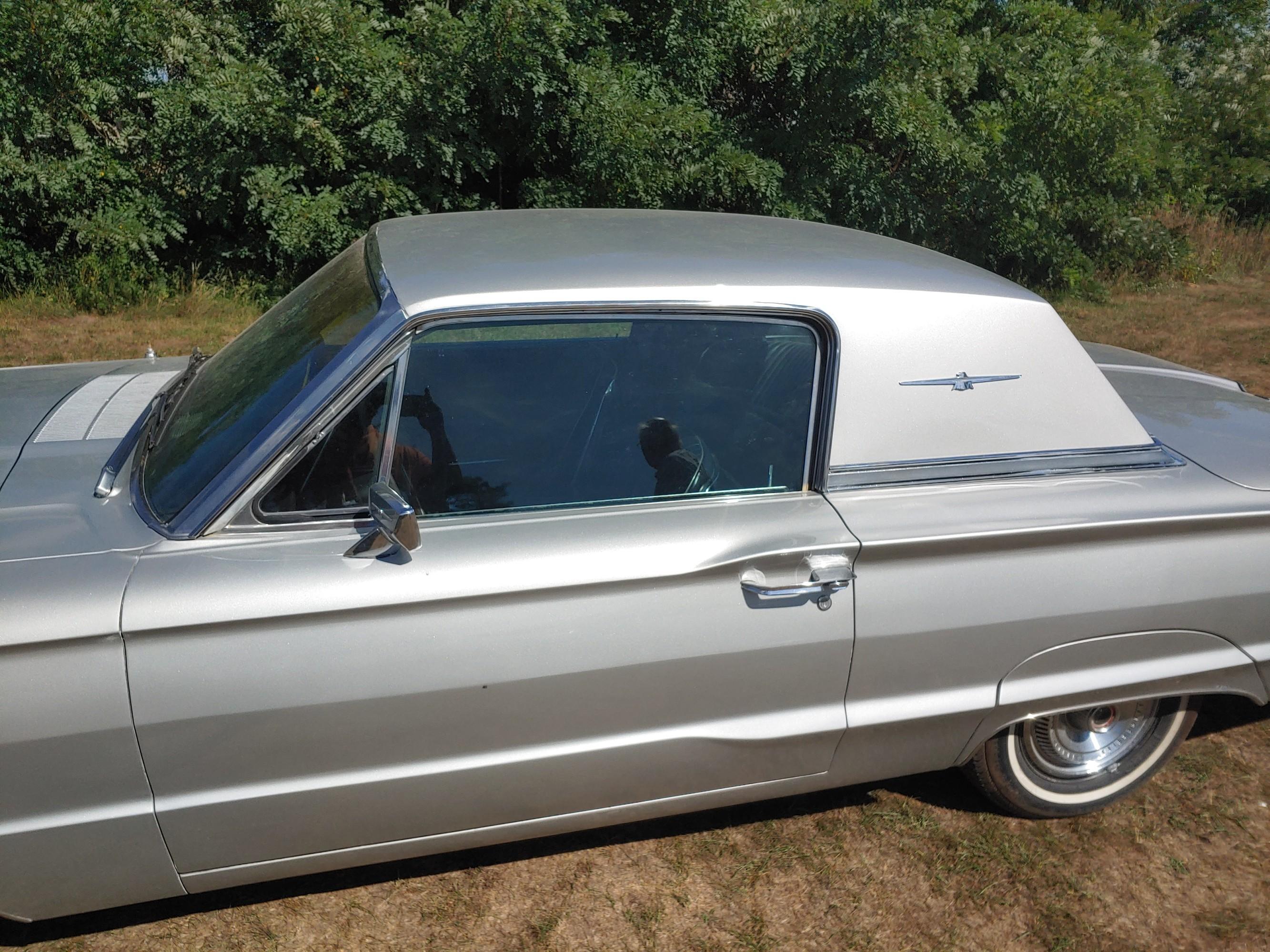 1966 FORD Thunderbird