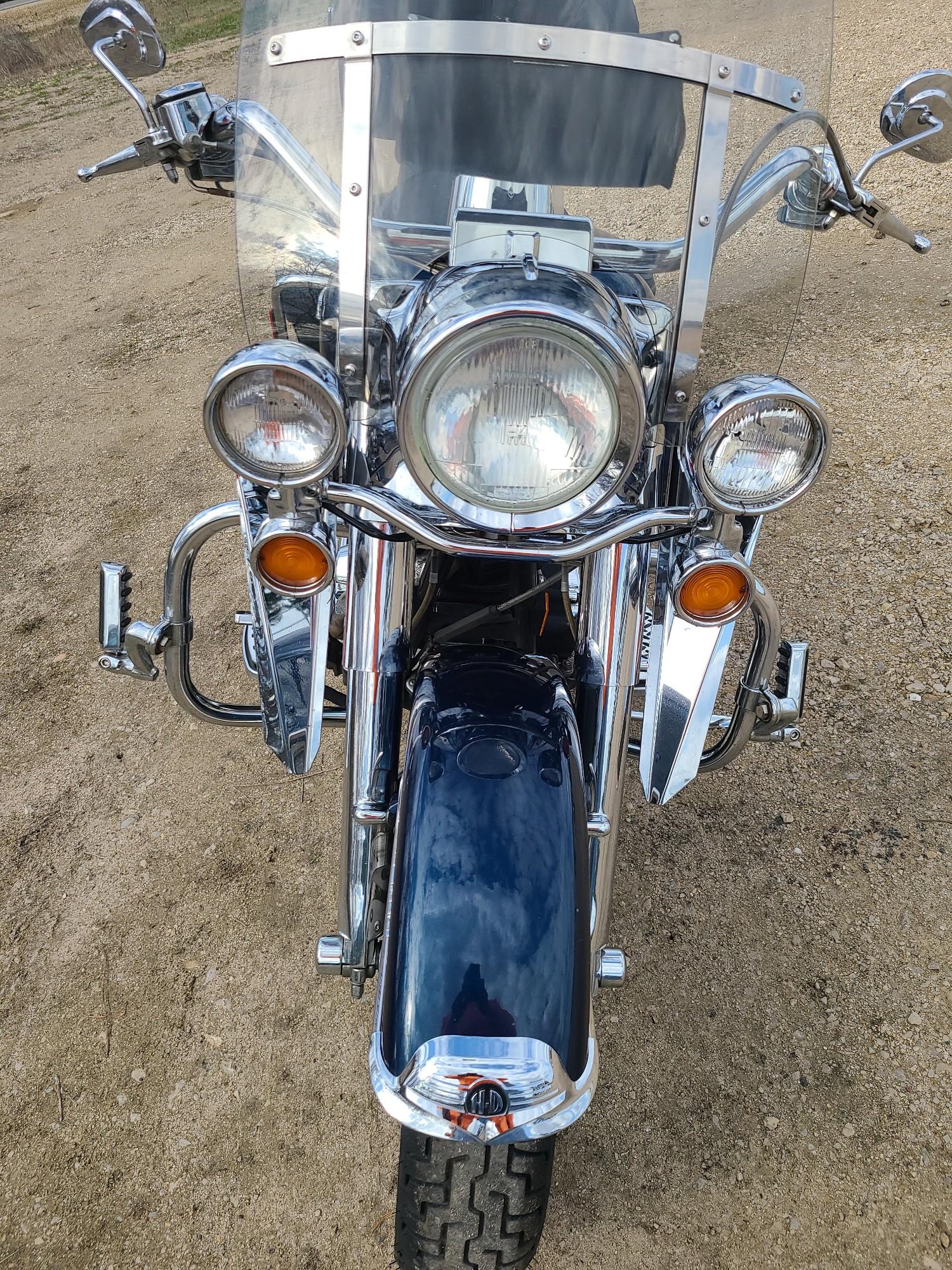 2004 Harley Davidson FLHRCI / Road King Classic