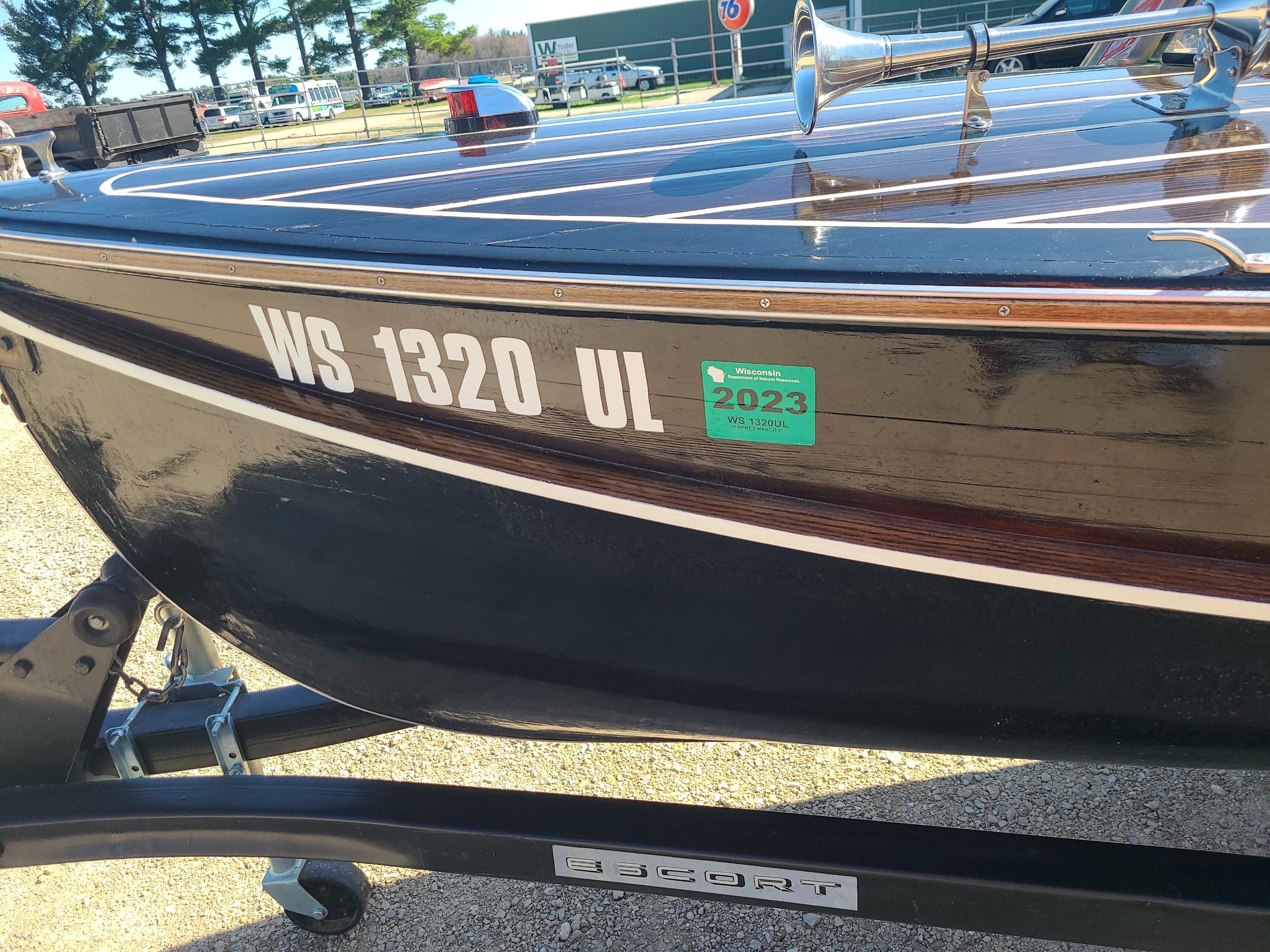 1946 Wagemaker Wolverine Boat