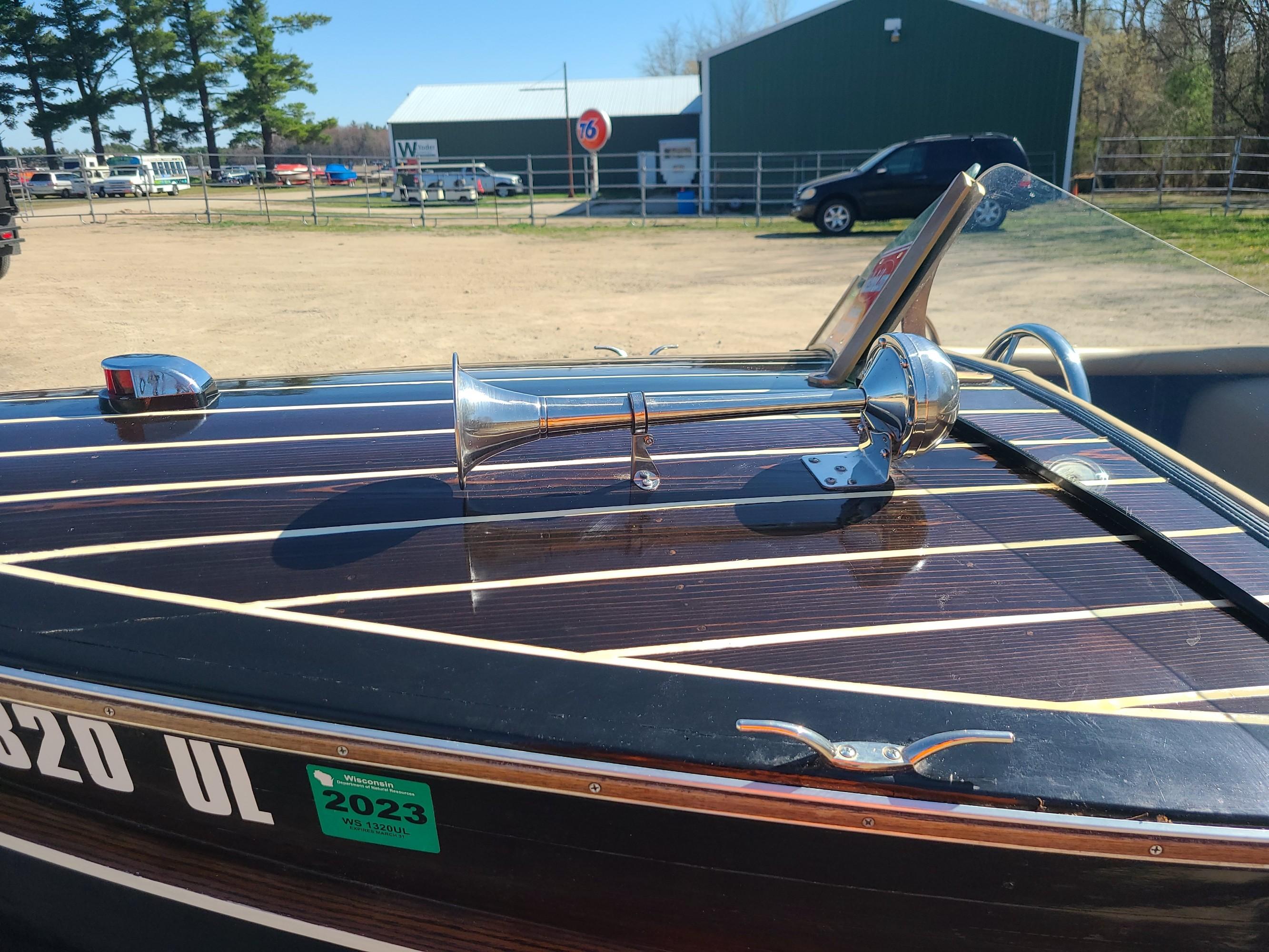 1946 Wagemaker Wolverine Boat