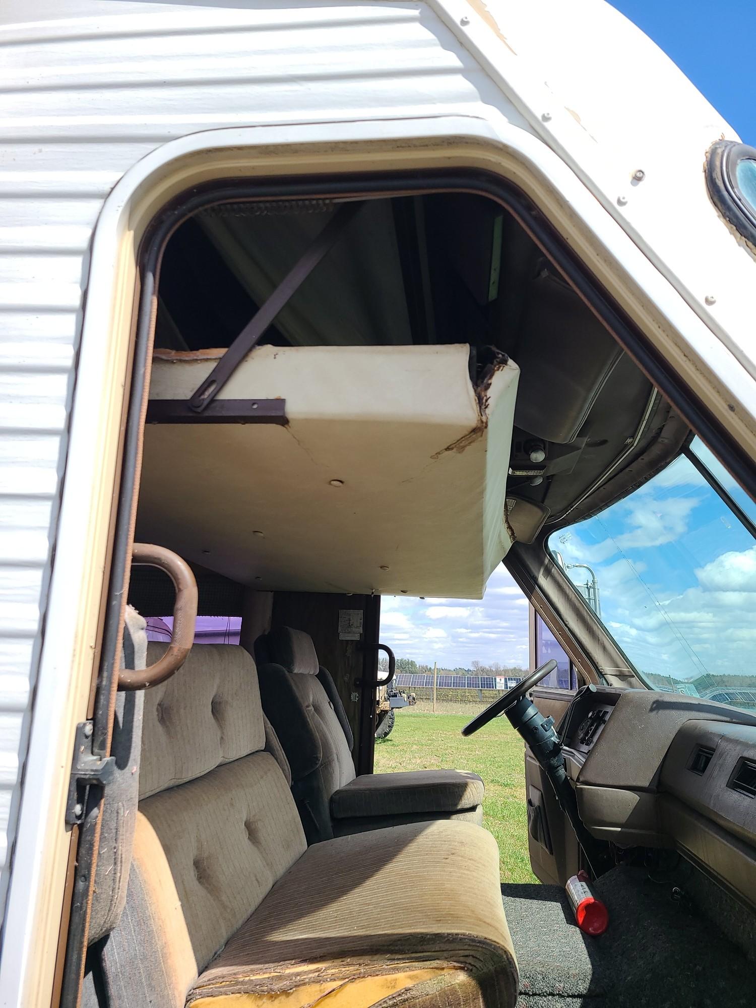 1985 Pace Arrow Motorhome