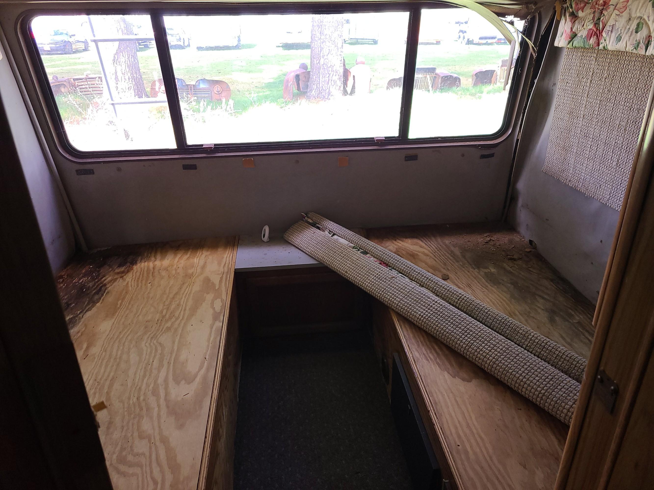 1985 Pace Arrow Motorhome