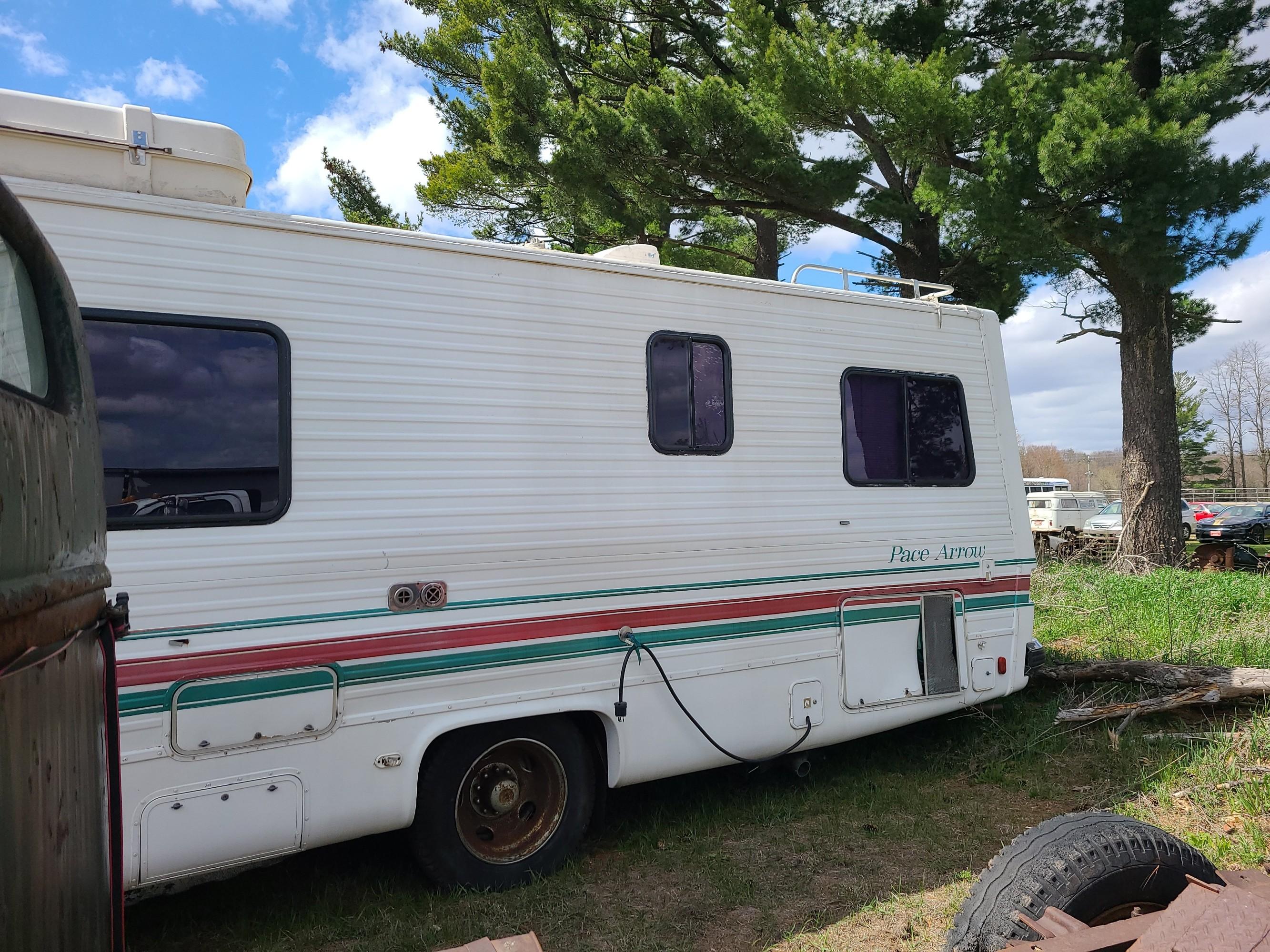 1985 Pace Arrow Motorhome