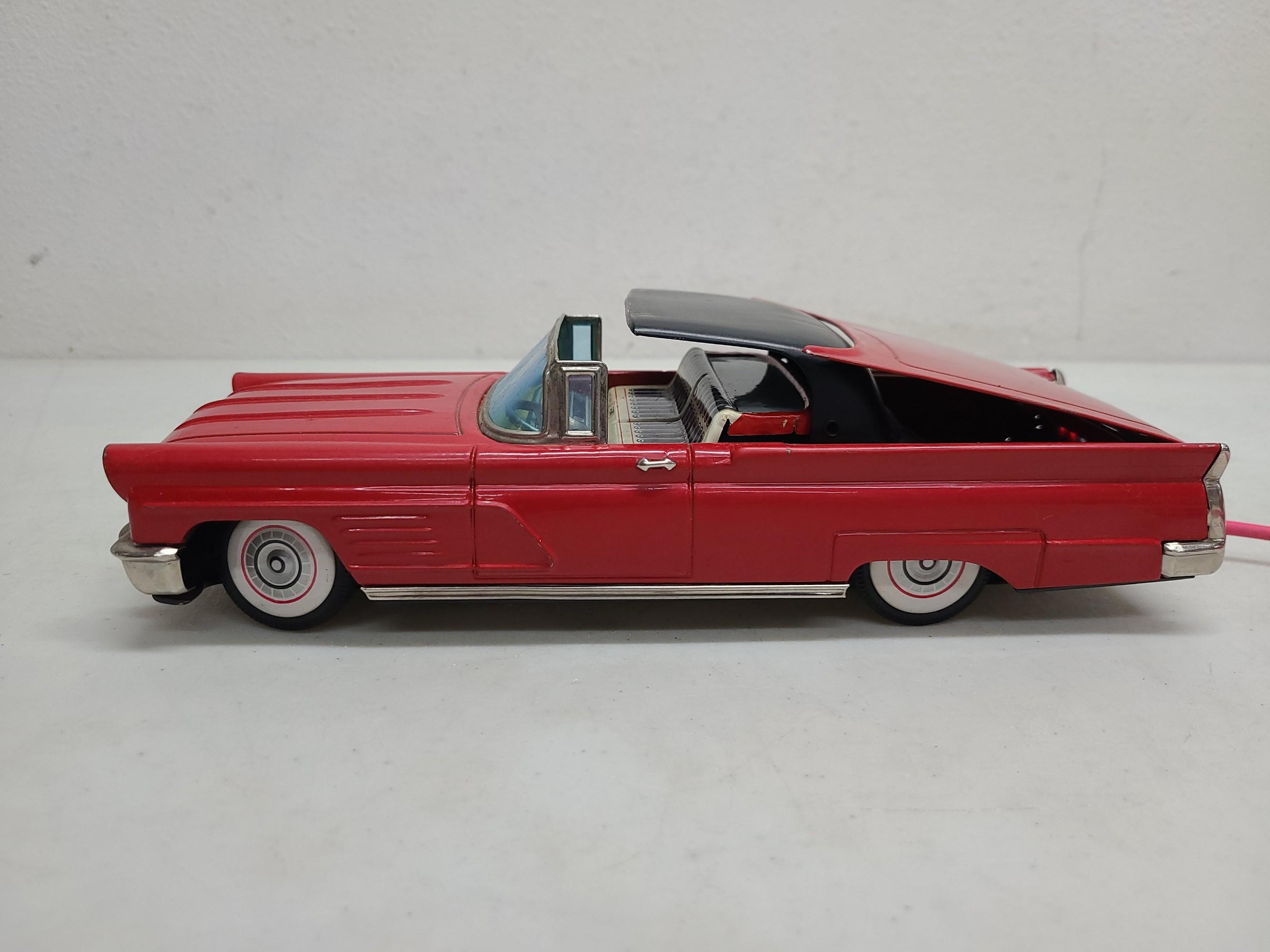 1959 Cragstan Lincoln Convertible Battery Op Tin Toy