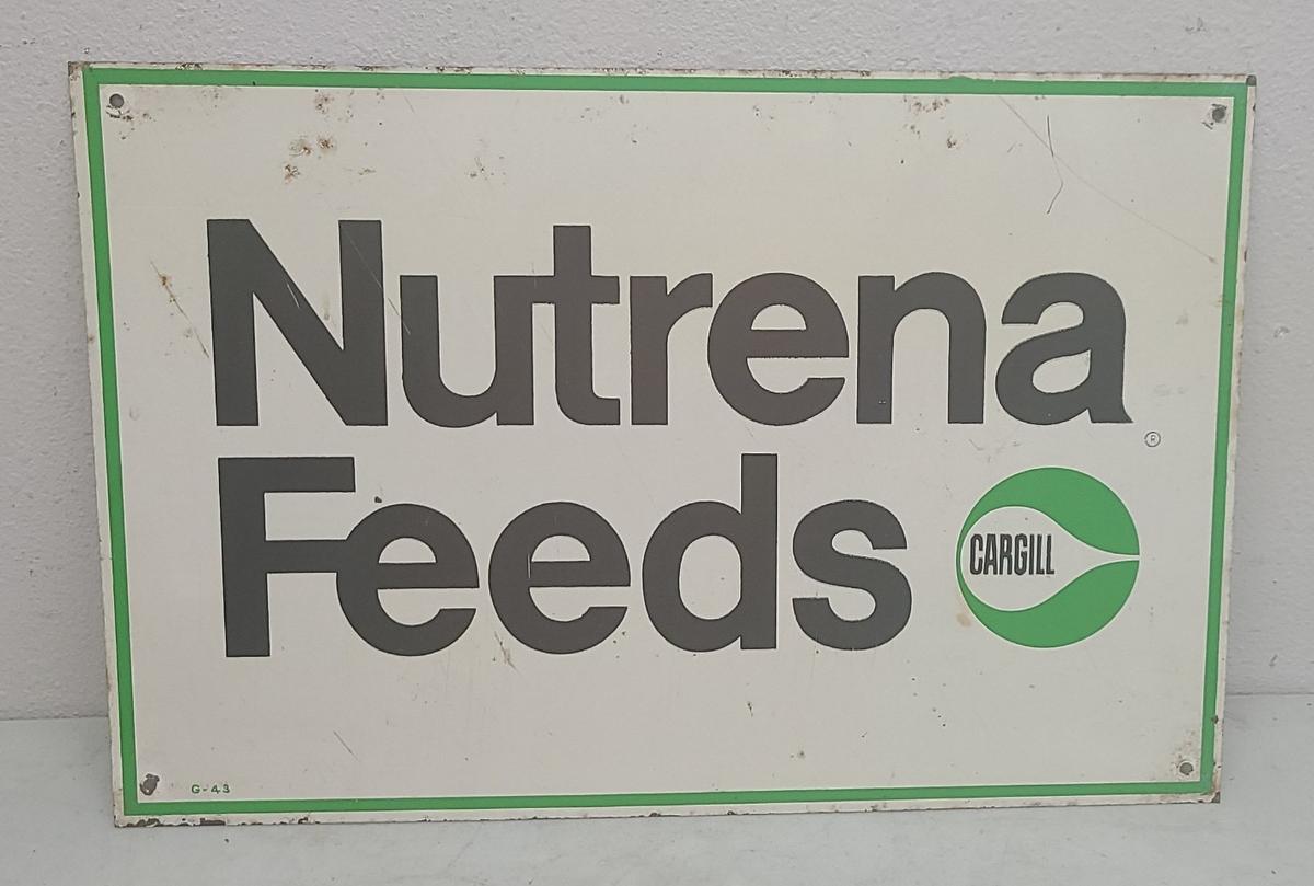 SST, Nutrena Feeds Sign