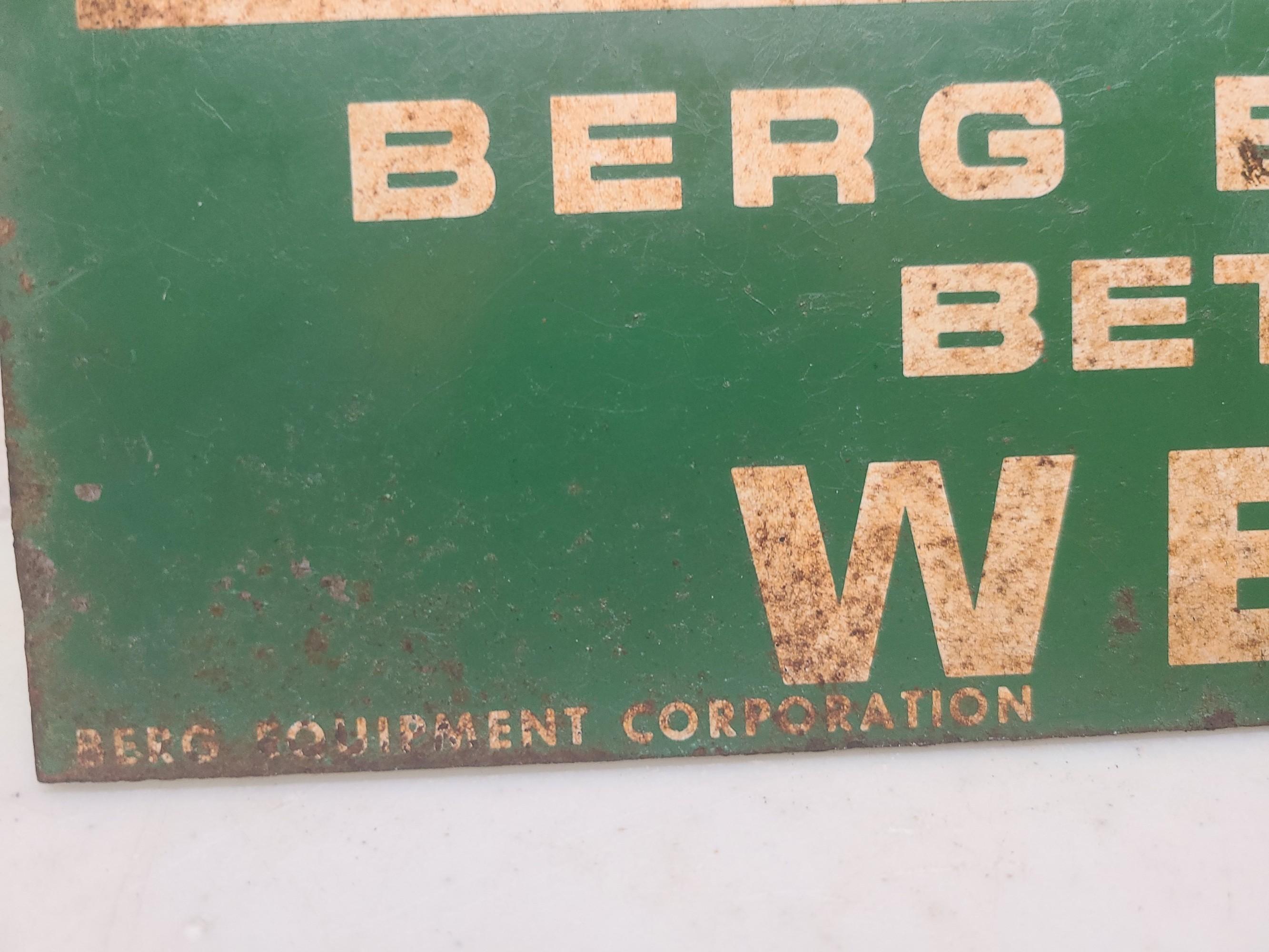SS Metal, Berg, Barns Equipment Sign