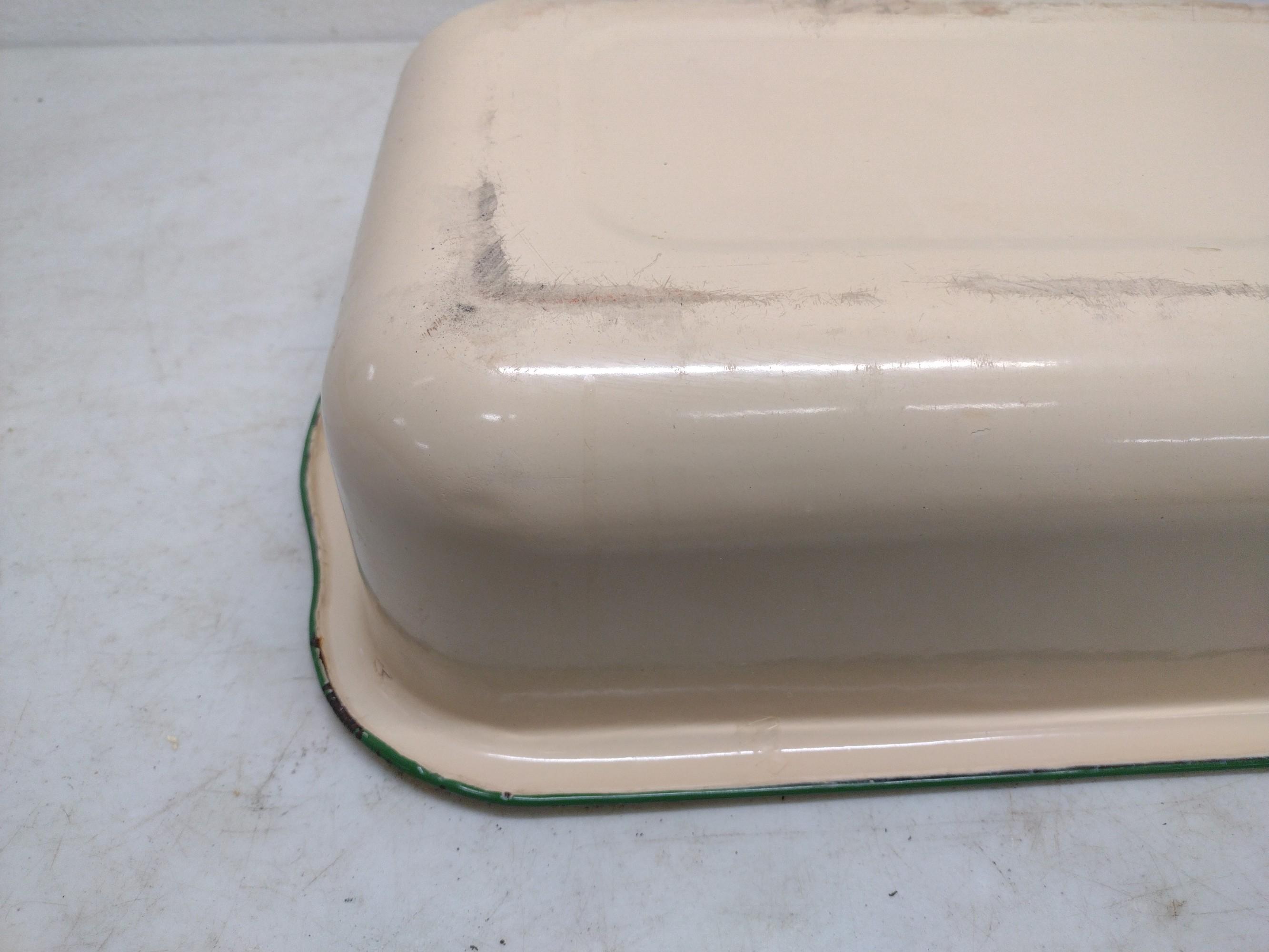 4 Enamelware Rectangular Kitchen Pans