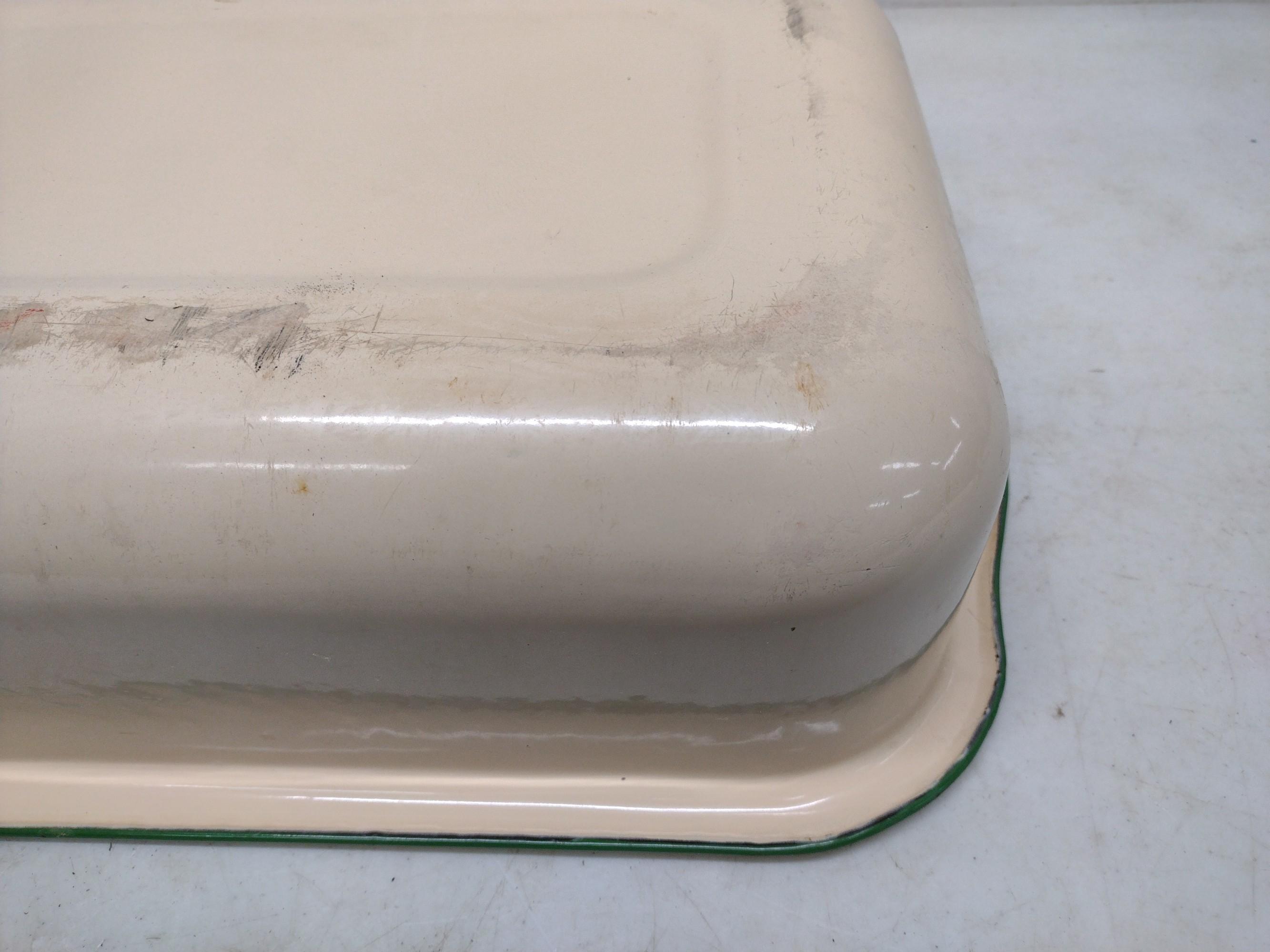 4 Enamelware Rectangular Kitchen Pans