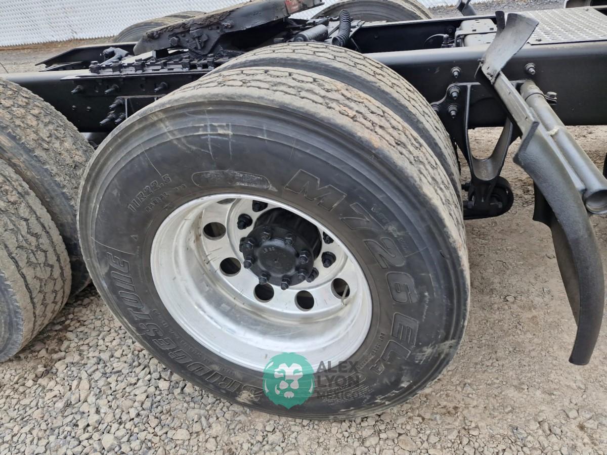 TRACTOCAMION
