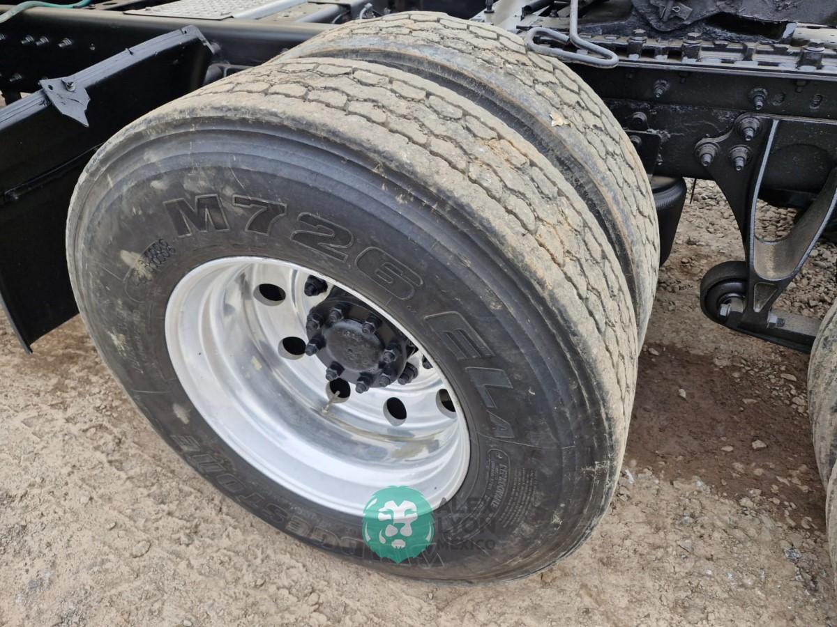 TRACTOCAMION
