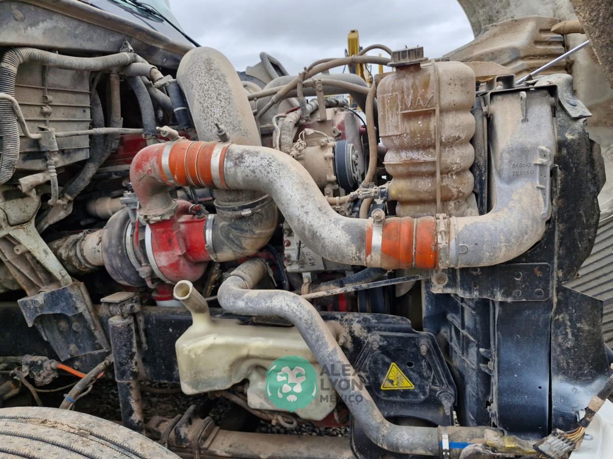 TRACTOCAMION