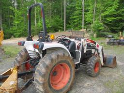 BOBCAT/IR CT445 COMPACT UTILTIY TRACTOR WITH 9TL LOADER