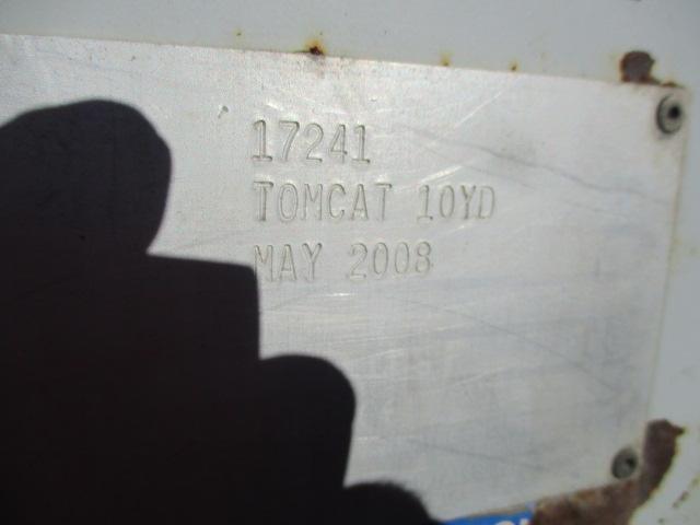 2009 INTERNATIONAL DURASTAR TRUCK WITH WAYNE 10 YD. TOMCAT SERIES SIDE PACKER BODY
