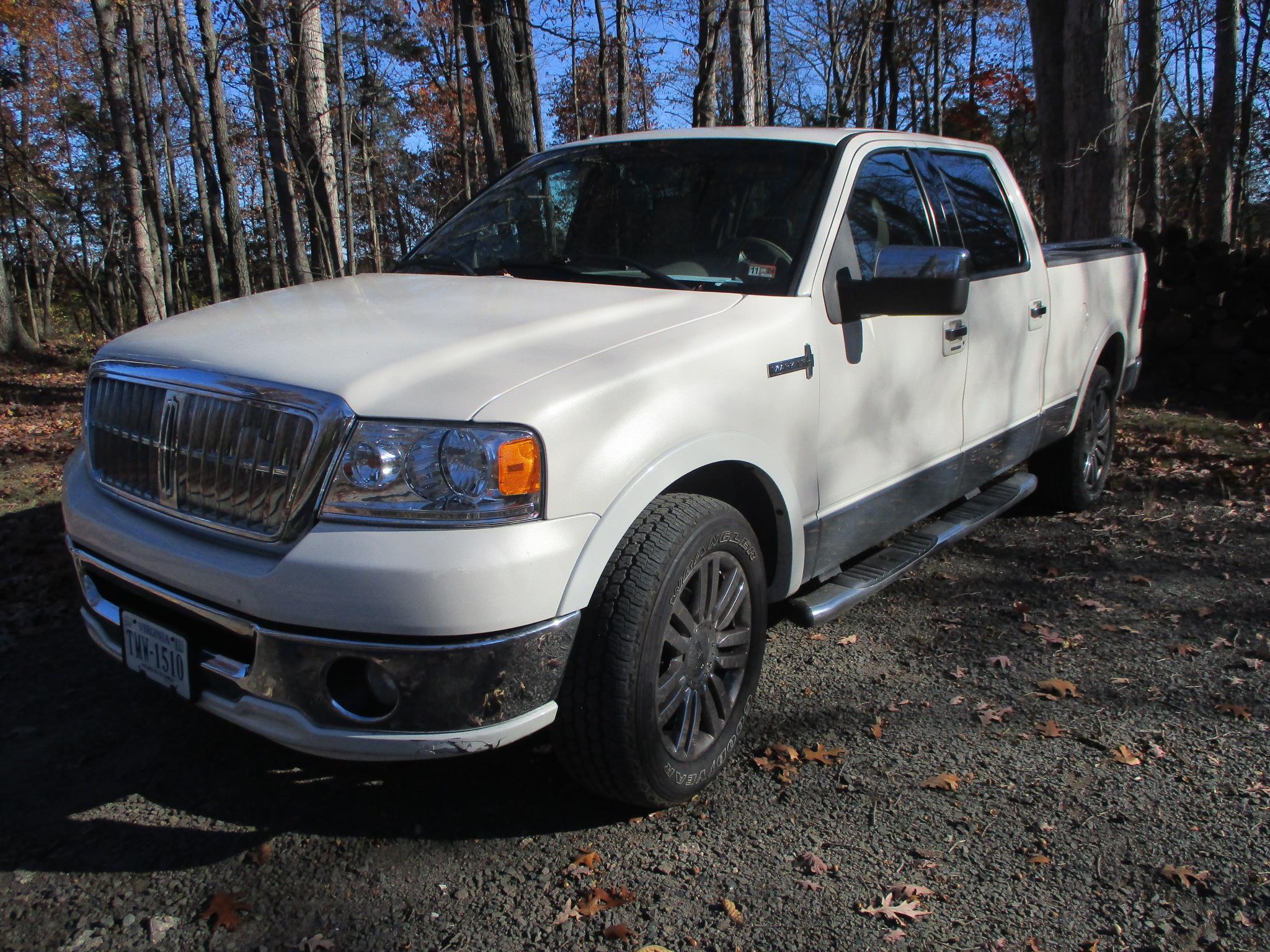 2007 LINCOLN MARK LT   4 WD CREW CAB PICK UP TRUCK