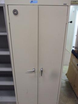 METAL STORAGE LOCKER 30 IN X 72 IN