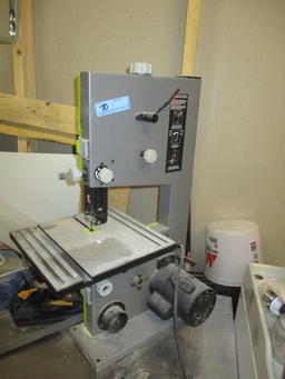 BANDSAW-9 IN. RYOBI BS904G-$200.00 RETAIL