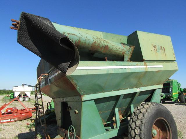 1697 AUGER WAGON W/1000 PTO