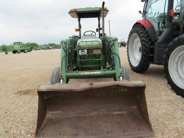 1870 5400 JOHN DEERE 2 POST 2WD W/520 JD LOADER 16.9X30 3574HRS 3574 S/N:LV5400D340703