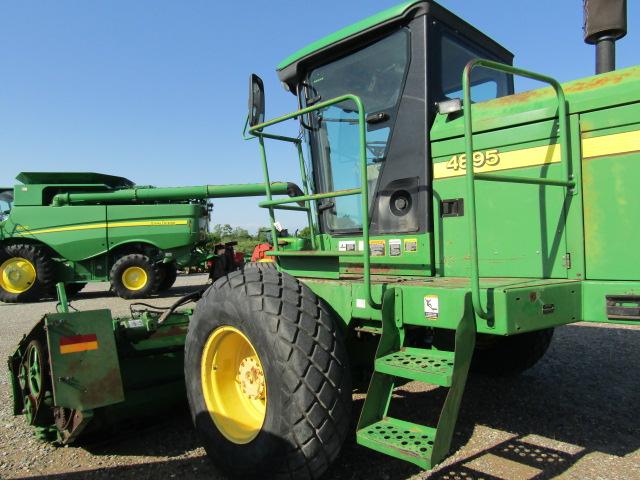 4540 4895 JOHN DEERE SELF PROPELLED SWATHER C/A W/896 JOHN DEERE DISC BINE HEAD 3699/2875 HOURS