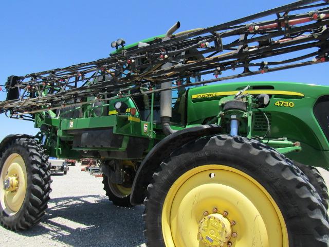 4571 4730 JOHN DEERE SELF PROPELLED SPRAYER C/A W/2630 JOHN DEERE DISPLAY MONITOR 380/90R46 4175 HOU