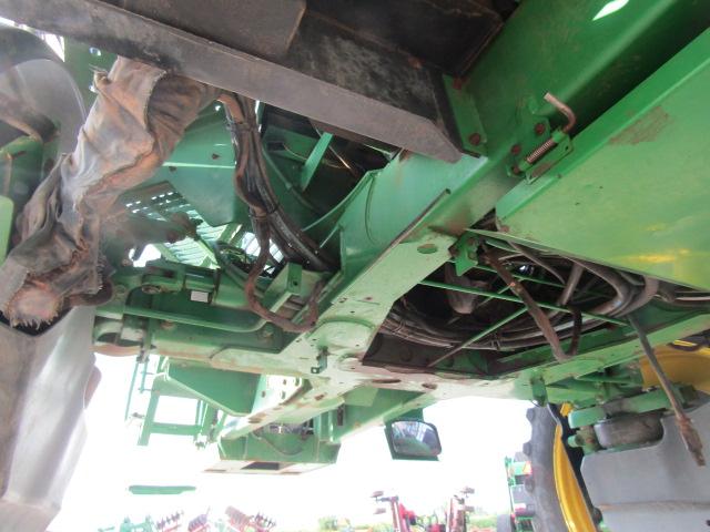 4576 4920 JOHN DEERE SELF PROPELLED SPRAYER C/A W/JOHN DEERE BROWN BOX MONITOR 3707 HOURS