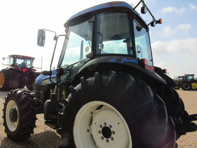 4582 TD5050 NEW HOLLAND C/A MFD 1258 HOURS