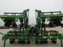 1992 1720 JOHN DEERE STACKFOLD 12 ROW PLANTER 2013 MODEL XP 12 ROW 30'' S/N:1A01720REDM755192