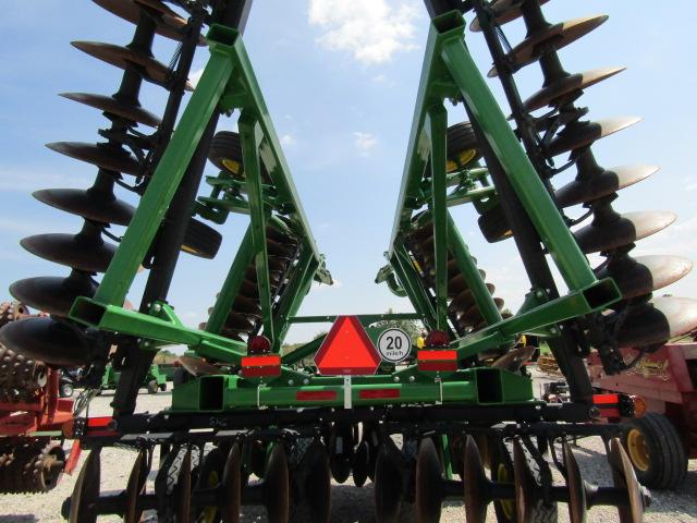4933 2635 JOHN DEERE WING FOLD DISK PLOW 26'5"