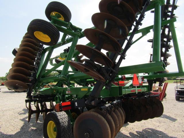 4933 2635 JOHN DEERE WING FOLD DISK PLOW 26'5"