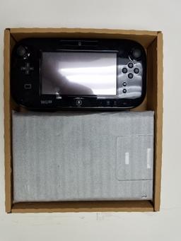Nintendo Wii U Black Mario Kart 8 in Box with Game
