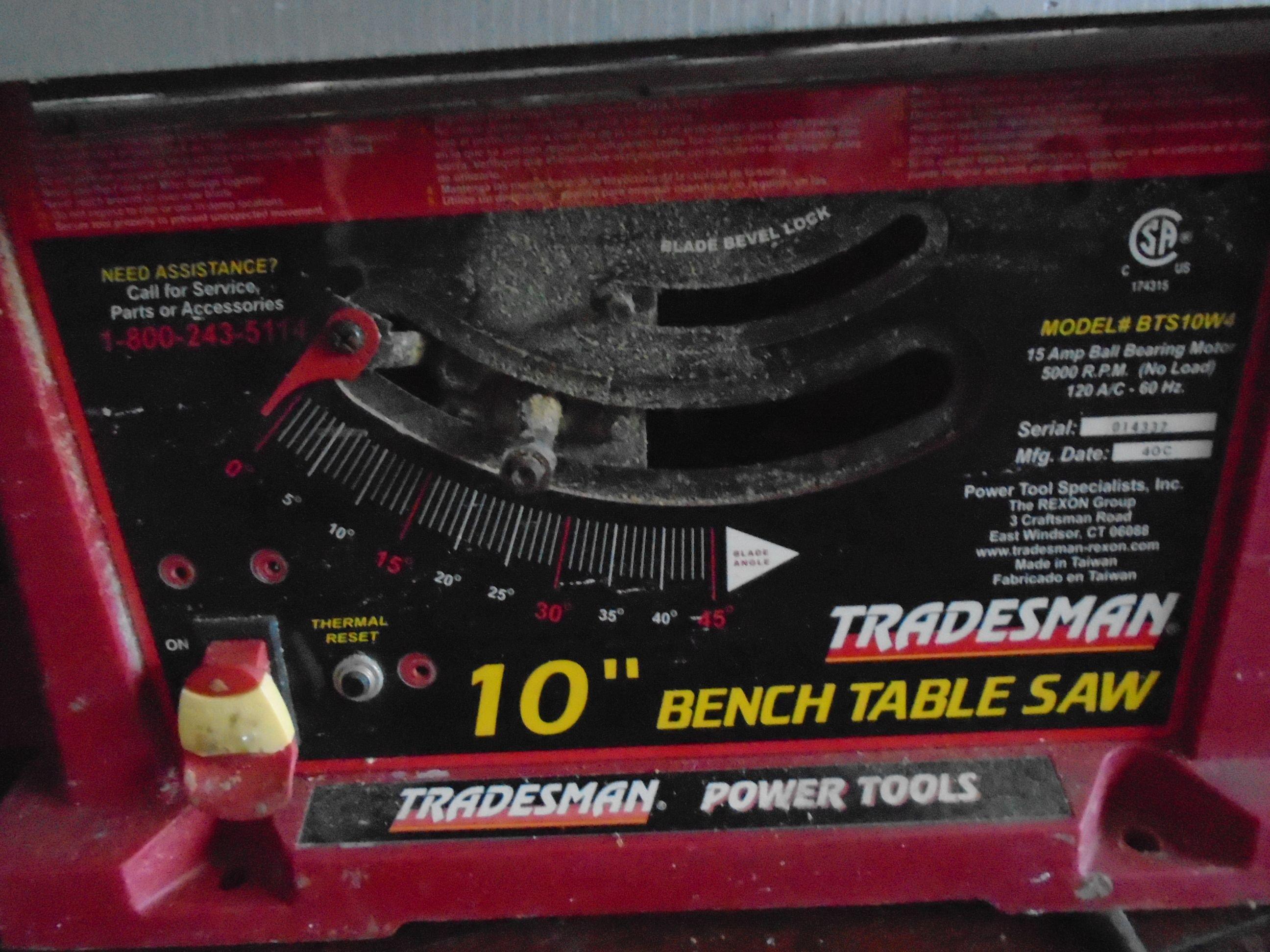 Tradesman - 10" bench table saw.