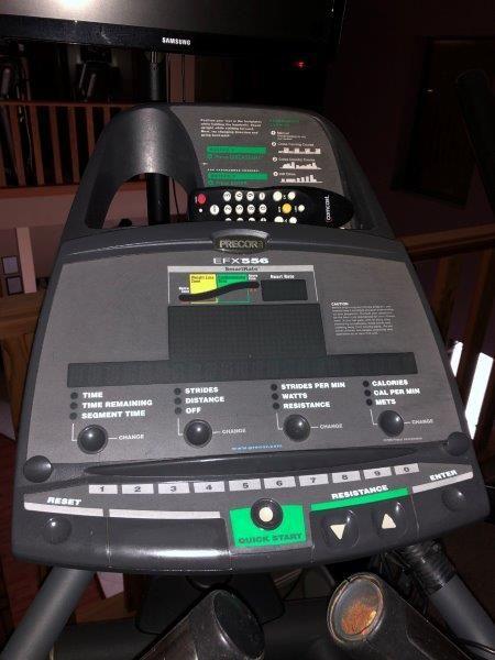 Precor USA EFX 556 Elliptical Fitness Crosstrainer