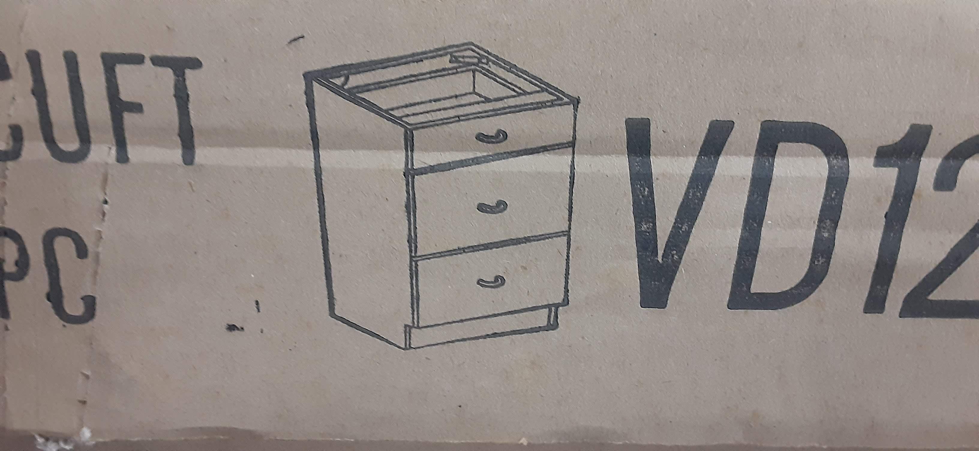 Bulk Lot 206 Cabinets & Shelving Setsitems
